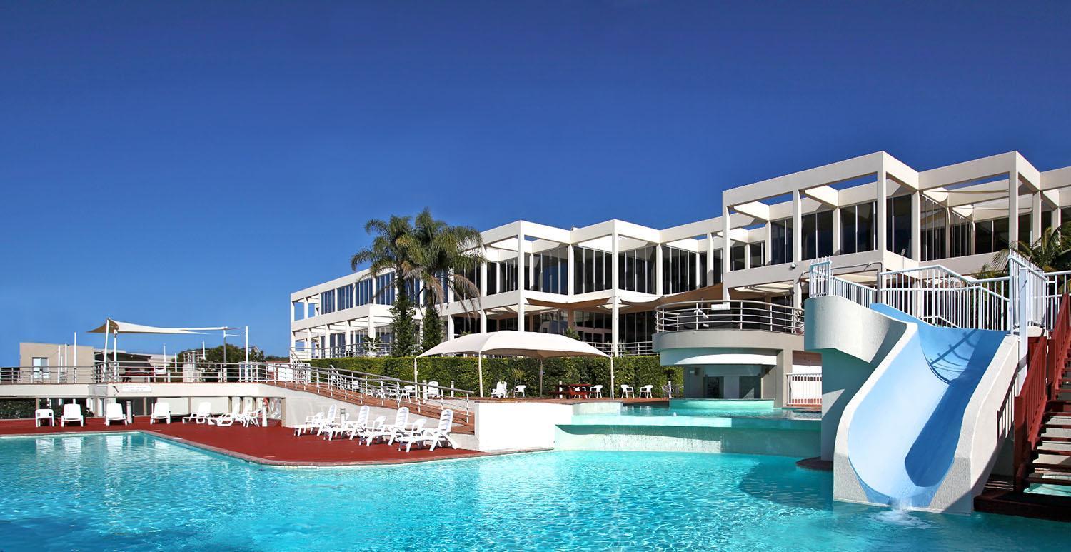 Absolute Beachfront Opal Cove Resort Korora Kültér fotó