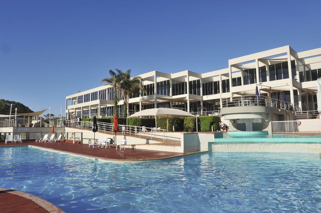 Absolute Beachfront Opal Cove Resort Korora Kültér fotó